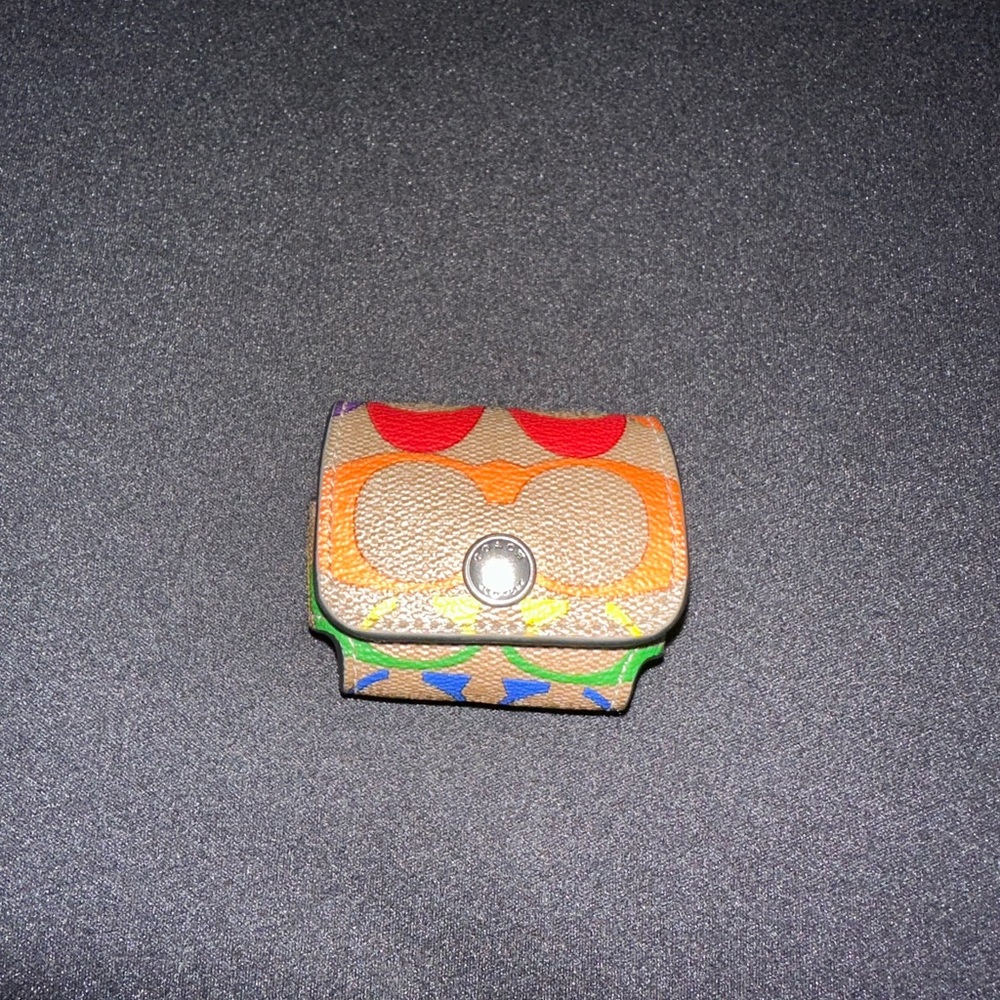 COACH AirPods Case Signatures Canvas